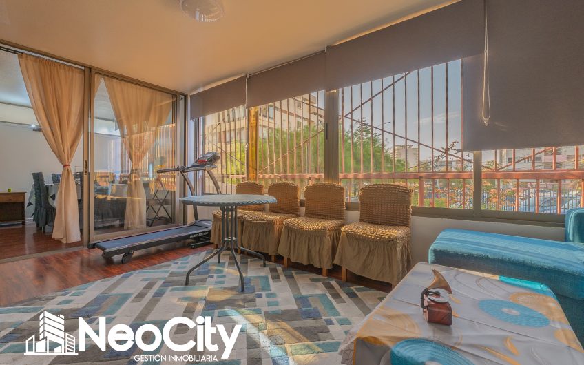 SE VENDE AMPLIO DEPARTAMENTO EN EDIFICIO CHUNGARÁ