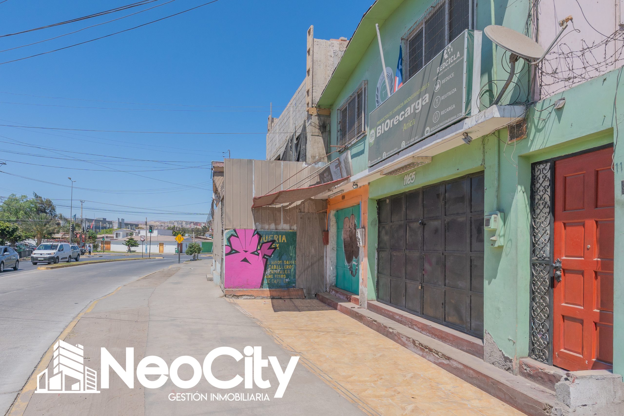 CASA CON TERRENO GRANDE Y DOS LOCALES EN TUCAPEL
